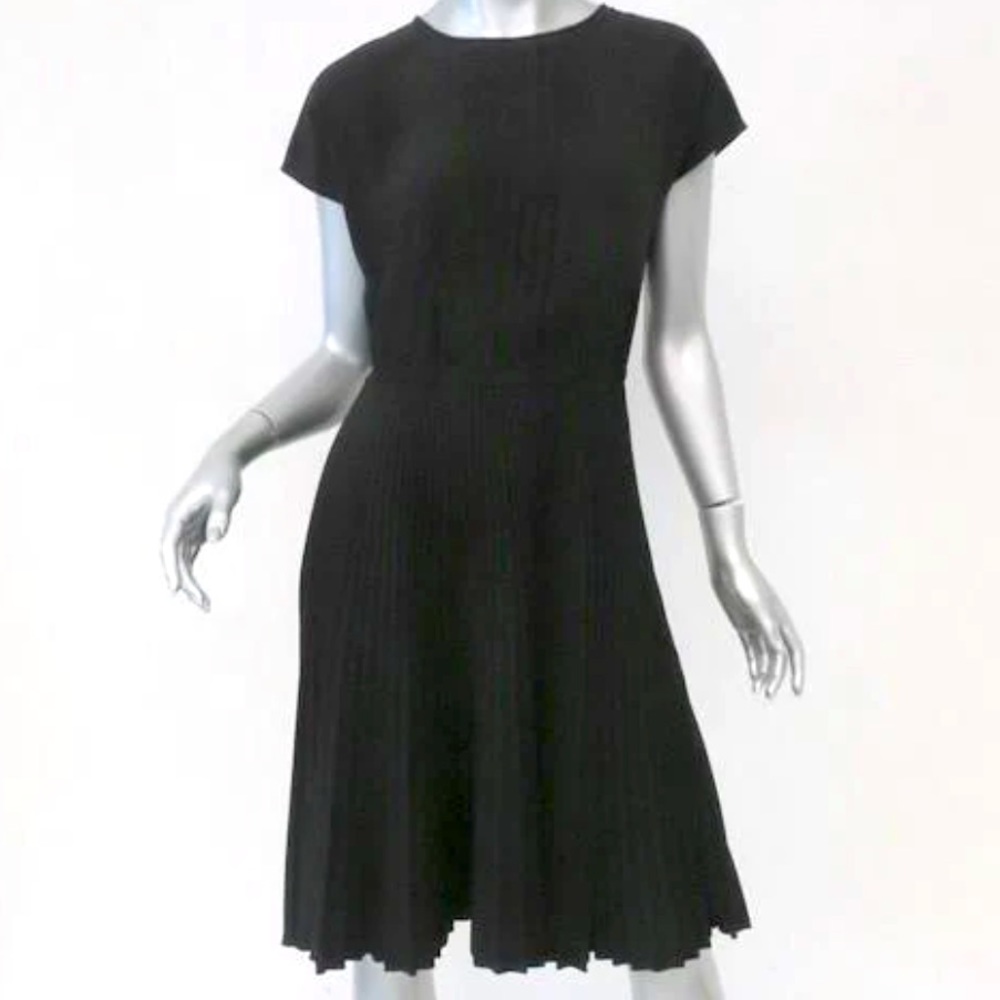 Prada Black Pleated Crepe Dress Size 40 Short Sleeve Fit and Flare